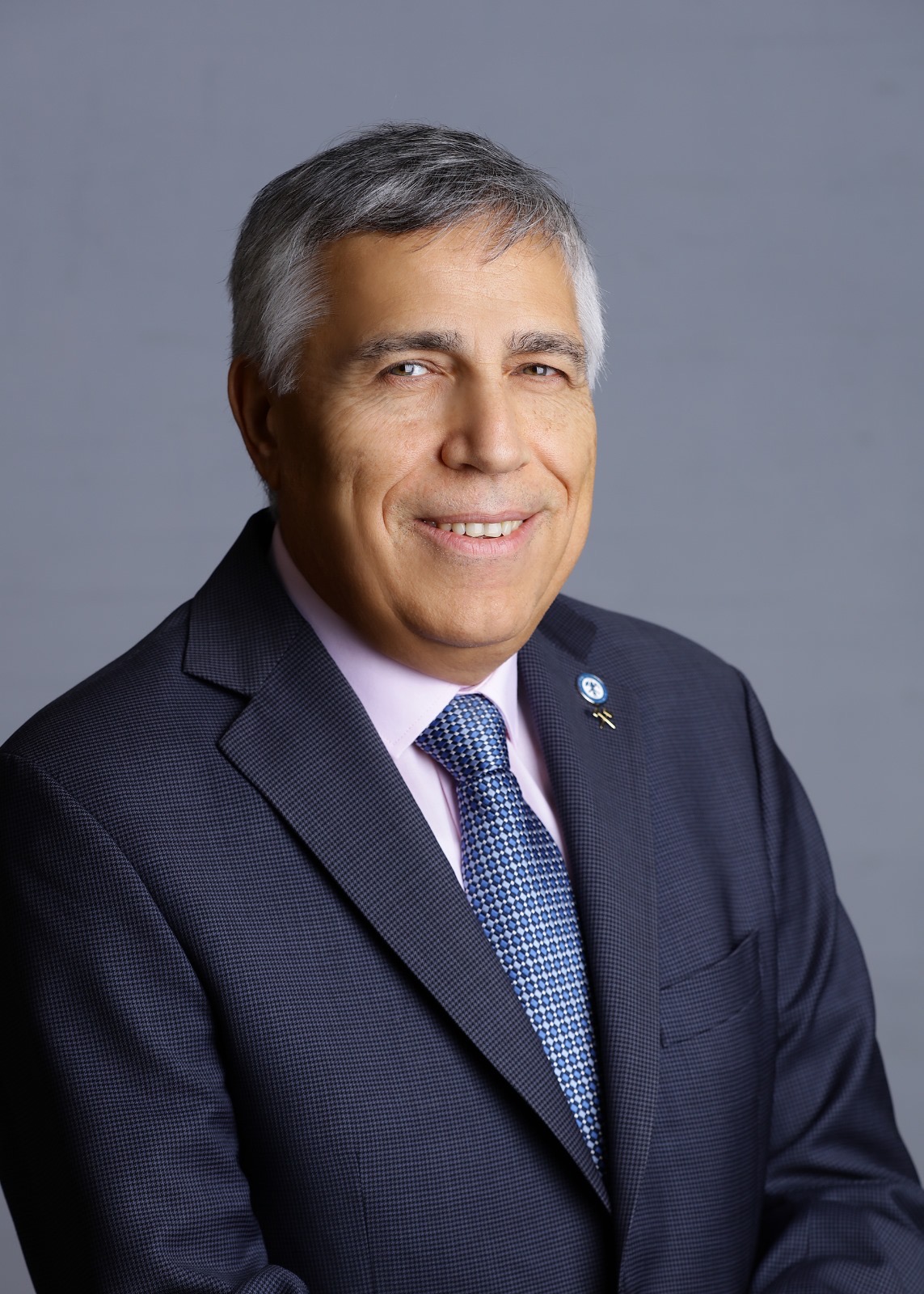 Dr. Hakan Kahraman